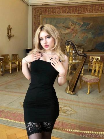 Викуся